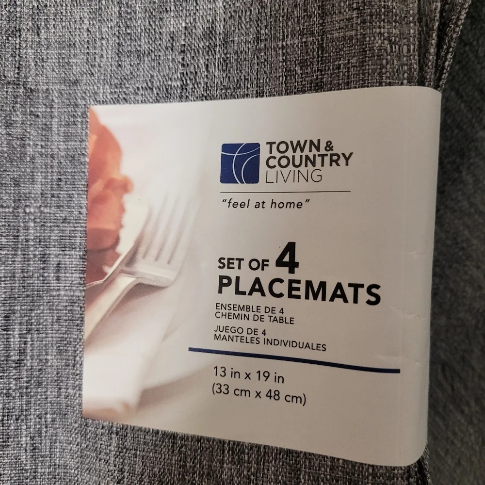 Town & Country Living Placemats NWT